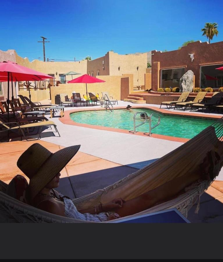 Mi Kasa Hot Springs 420,Adults Only, Clothing Optional Desert Hot Springs Exterior foto