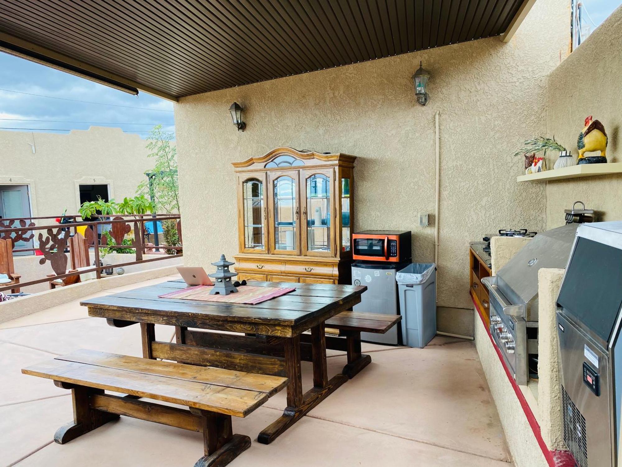 Mi Kasa Hot Springs 420,Adults Only, Clothing Optional Desert Hot Springs Exterior foto